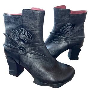Steampunk Goth Laura Vita Leather Boots Platform